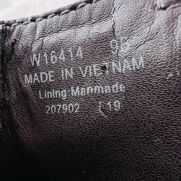 Cole Haan Hadlyn Brown Vegan Leather Side Zip Low Heel Pointed Toe Booties Sz 9 - Picture 8 of 8